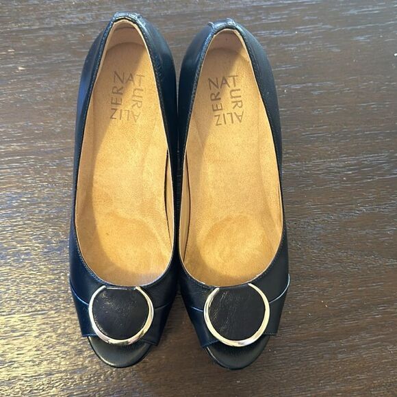Naturalized Wright Wedge Black 7 - Picture 1 of 7